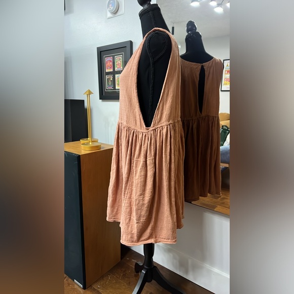 Free People Beach size Medium PEACH 🍑 - Picture 3 of 3